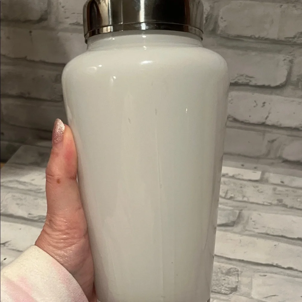 White eye test glass cocktail shaker glass Bottle liquor alcohol protein matcha